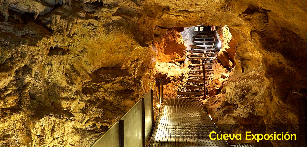 Cueva Exposición del Queso Cabrales